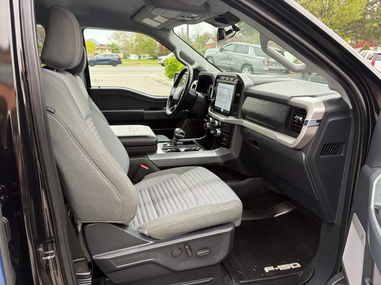 Ford F-150 XLT 4WD SuperCrew 5.5' Box 2023