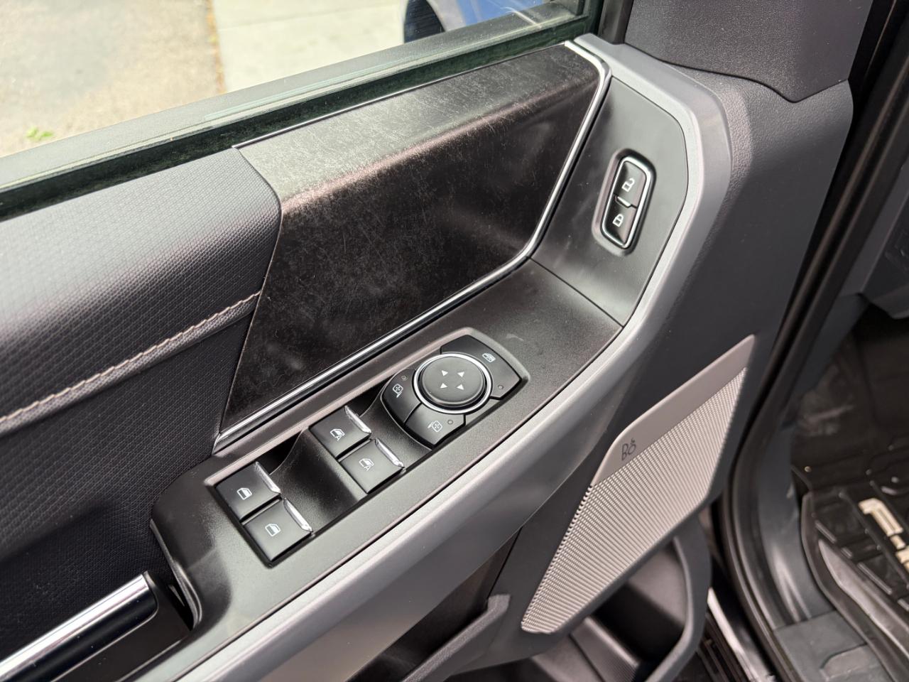 Ford F-150 XLT 4WD SuperCrew 5.5' Box 2023