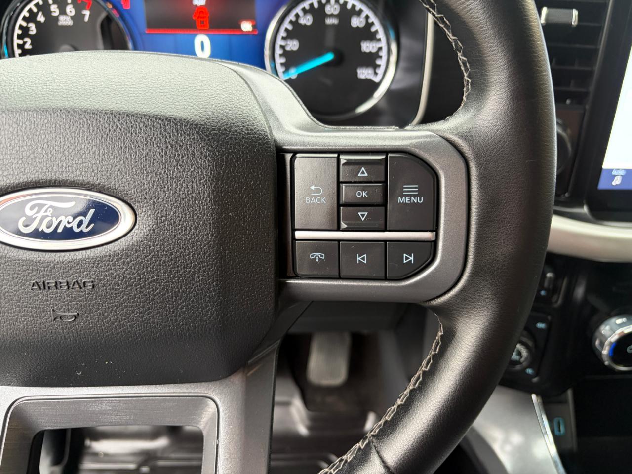 Ford F-150 XLT 4WD SuperCrew 5.5' Box 2023