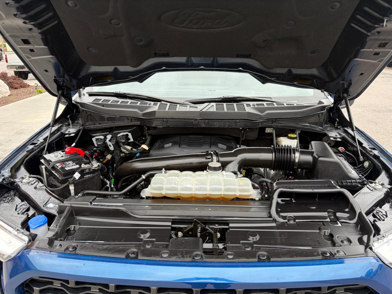 Ford F-150 XLT 4WD SuperCrew 5.5' Box 2023