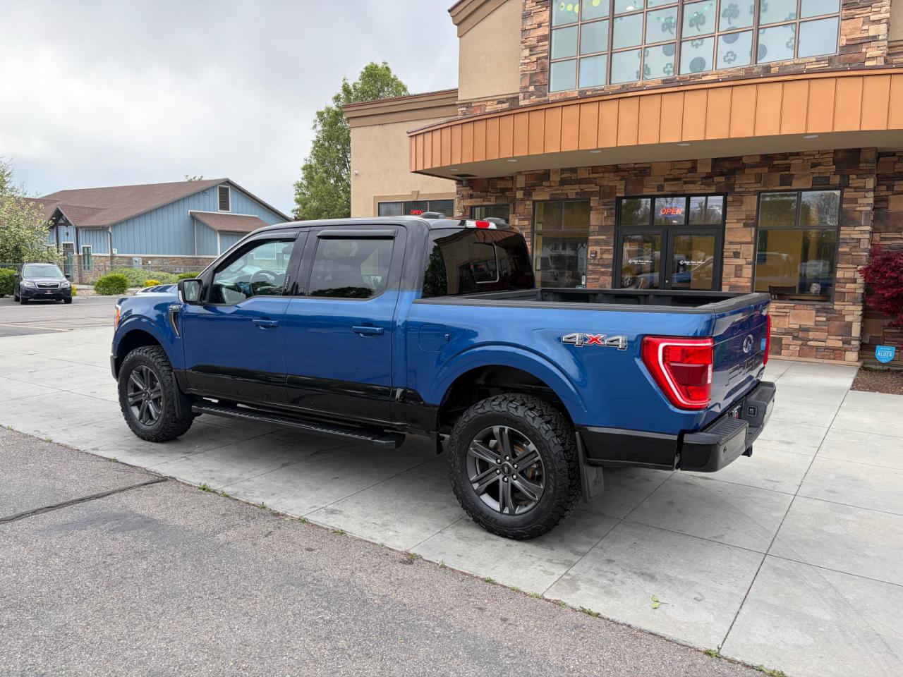 Ford F-150 XLT 4WD SuperCrew 5.5' Box 2023