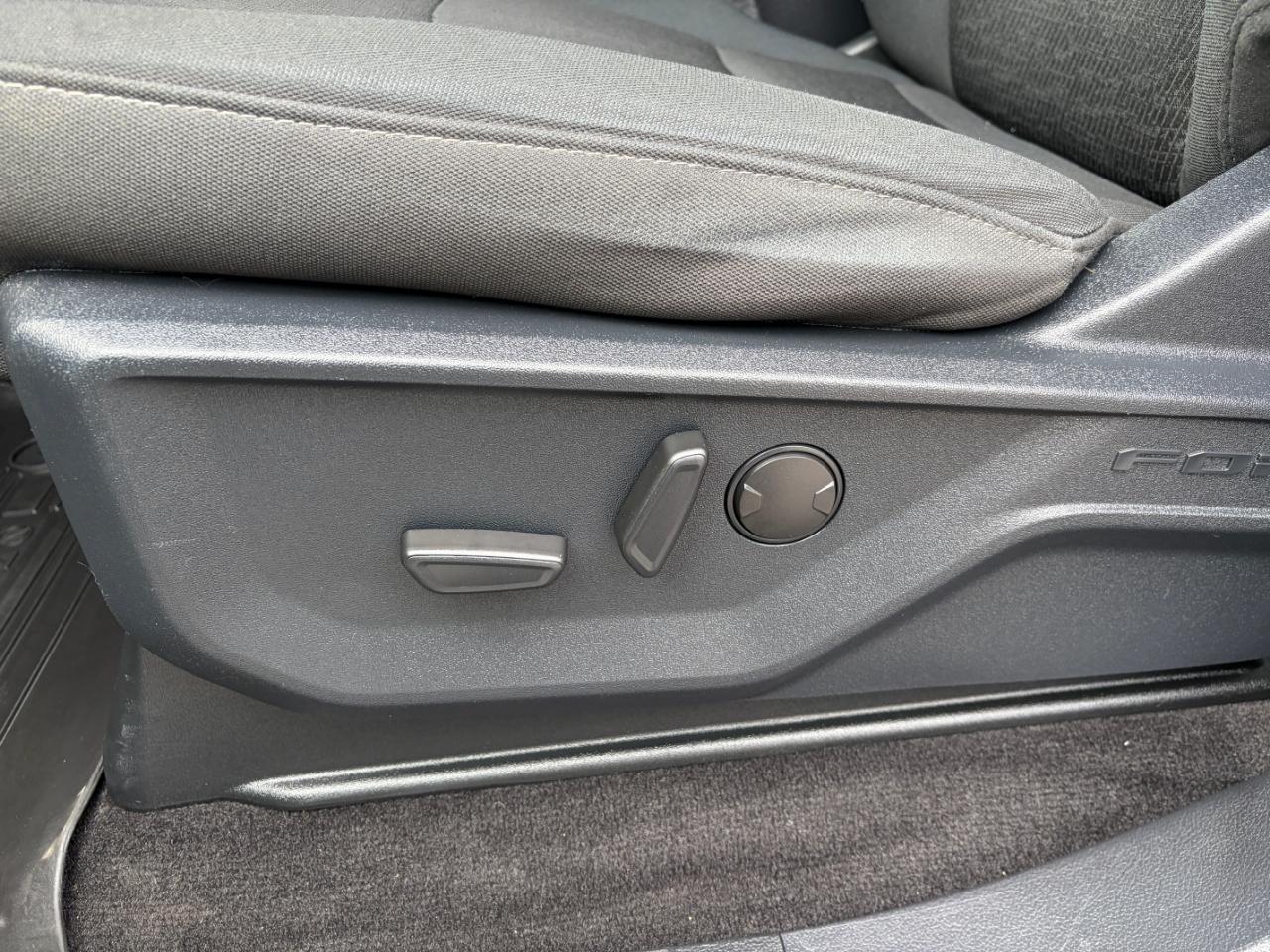 Ford F-150 XLT 4WD SuperCrew 5.5' Box 2022