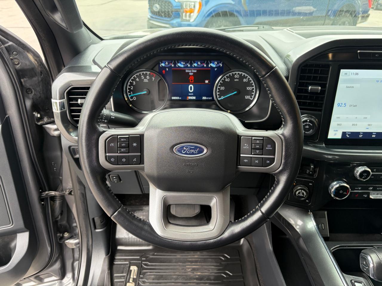 Ford F-150 XLT 4WD SuperCrew 5.5' Box 2022