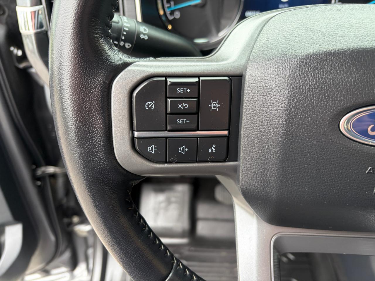 Ford F-150 XLT 4WD SuperCrew 5.5' Box 2022