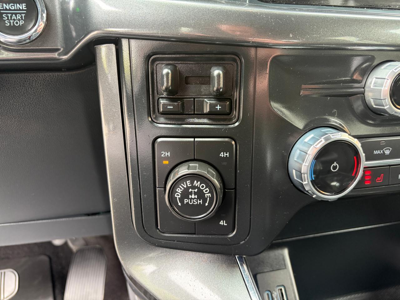 Ford F-150 XLT 4WD SuperCrew 5.5' Box 2022