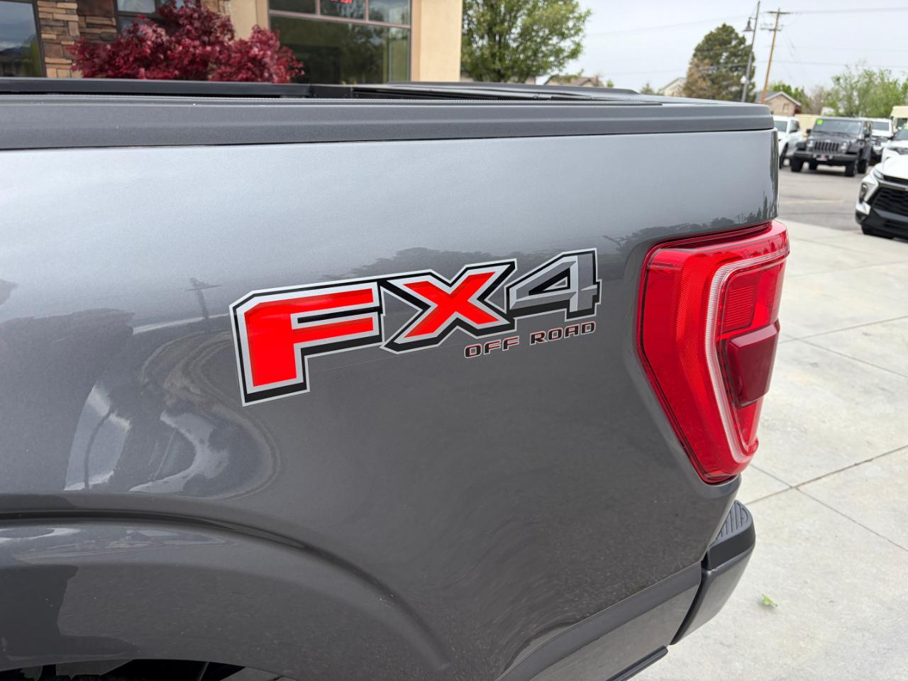 Ford F-150 XLT 4WD SuperCrew 5.5' Box 2022