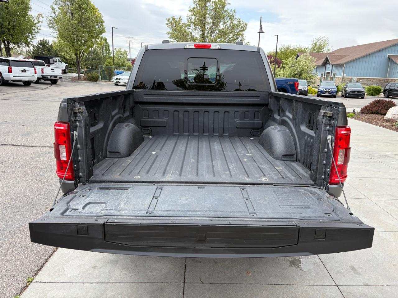 Ford F-150 XLT 4WD SuperCrew 5.5' Box 2022