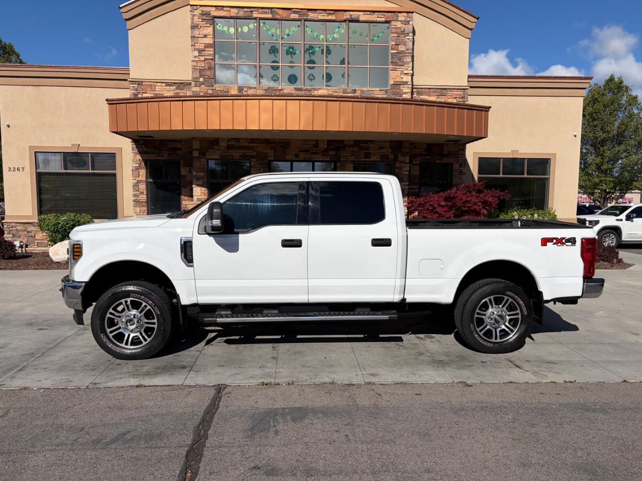Ford Super Duty F-250 SRW XLT 4WD Crew Cab 6.75' Box 2018