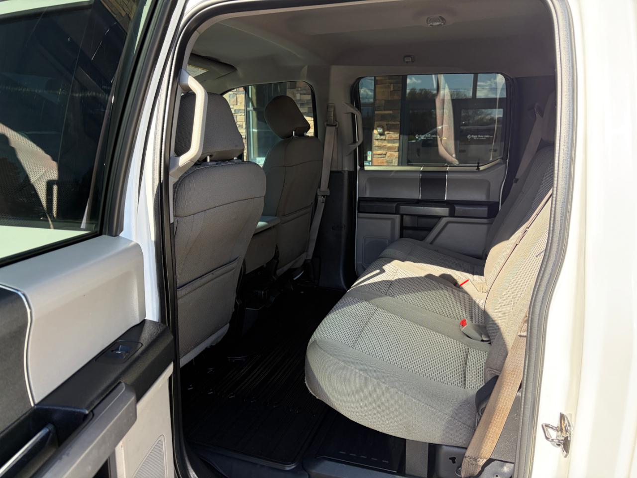 Ford Super Duty F-250 SRW XLT 4WD Crew Cab 6.75' Box 2018