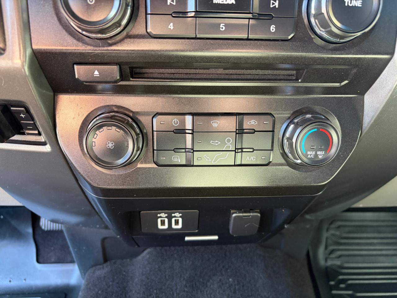 Ford Super Duty F-250 SRW XLT 4WD Crew Cab 6.75' Box 2018