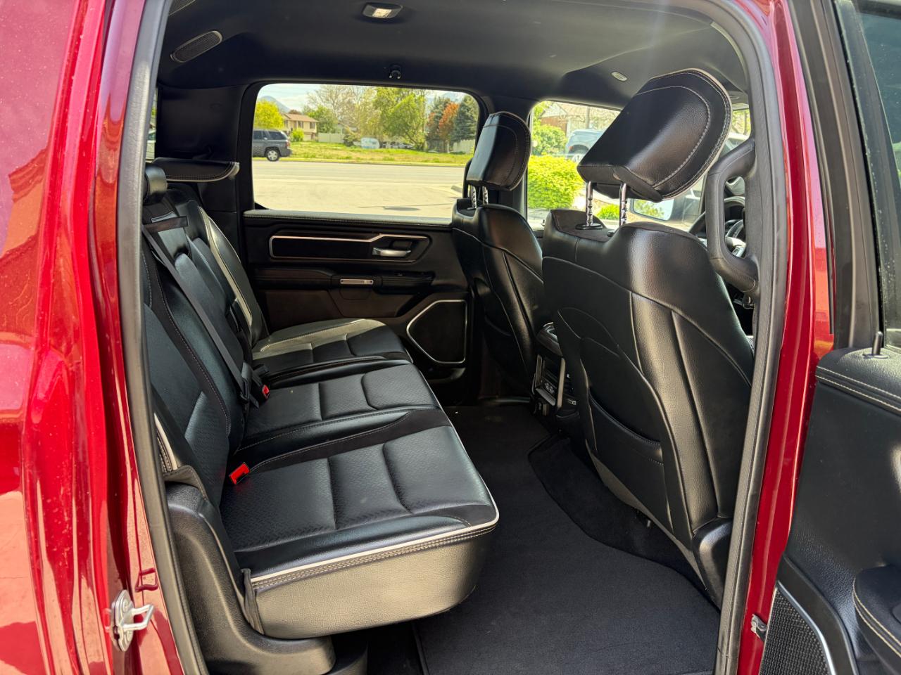 RAM 1500 Laramie 4x4 Crew Cab 6'4" Box 2025