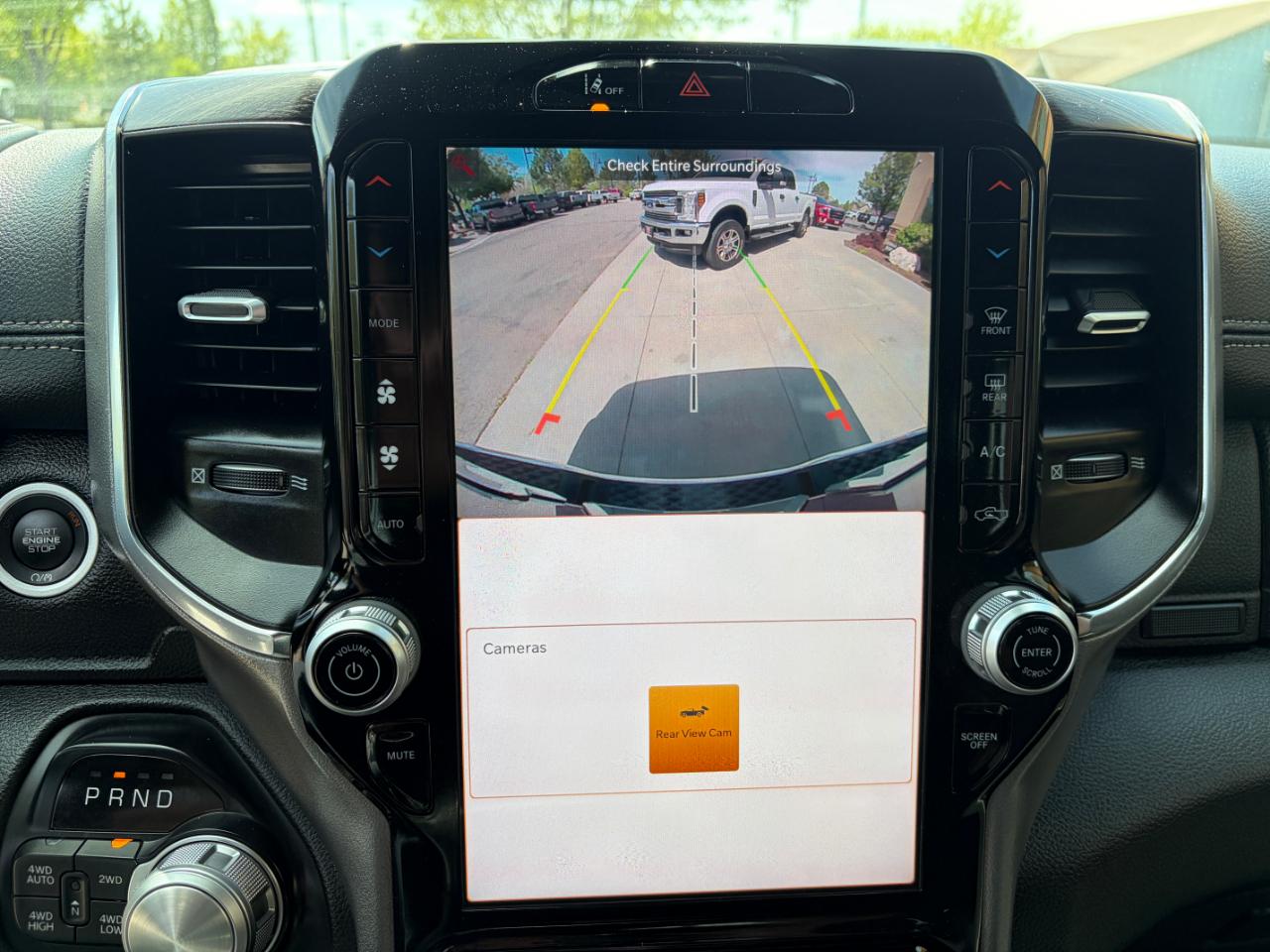 RAM 1500 Laramie 4x4 Crew Cab 6'4" Box 2025