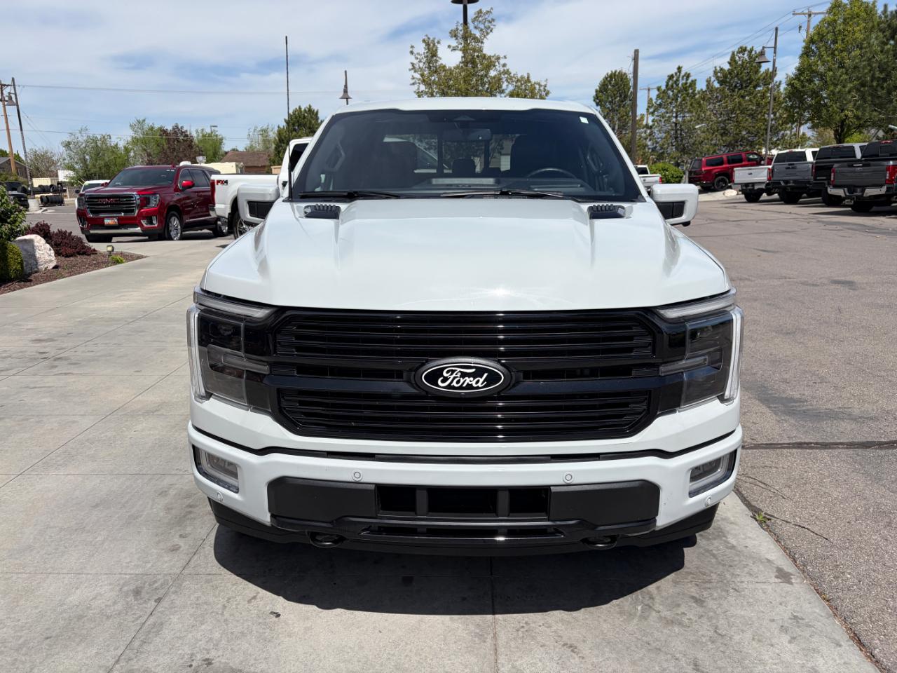 Ford F-150 Platinum 4WD SuperCrew 5.5' Box 2024