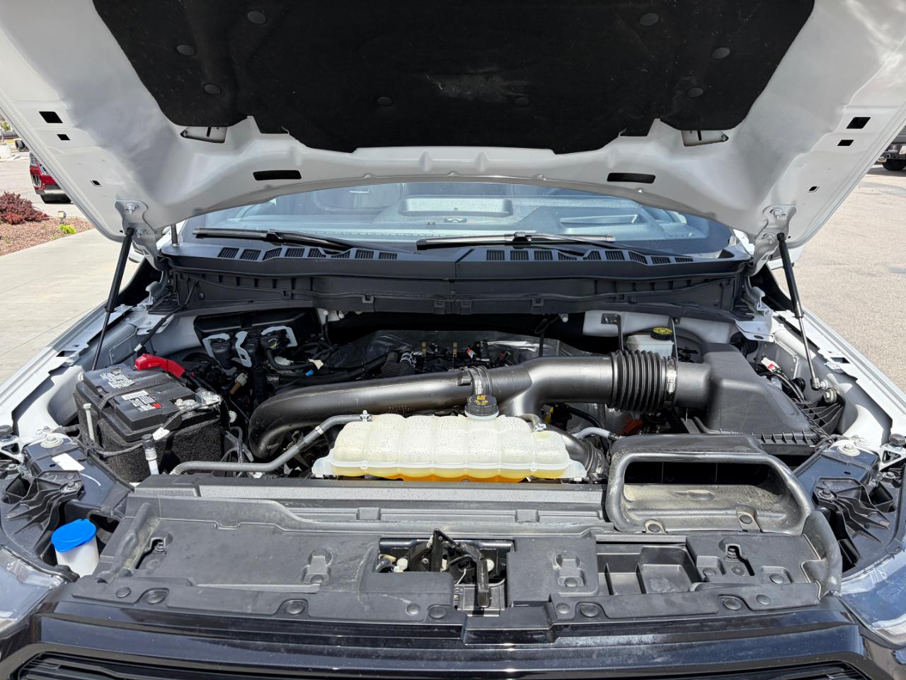 Ford F-150 Platinum 4WD SuperCrew 5.5' Box 2024