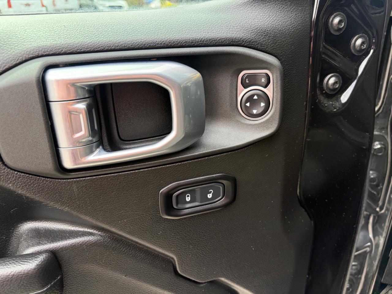 Jeep Gladiator Sport S 4x4 2024