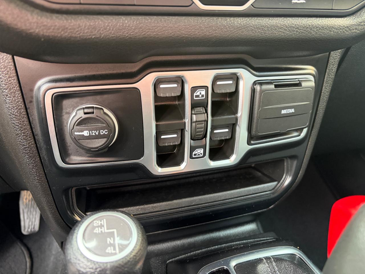 Jeep Gladiator Sport S 4x4 2024