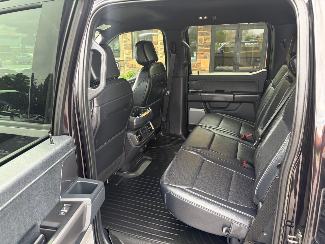 Ford F-150 Lariat 4WD SuperCrew 6.5' Box 2025