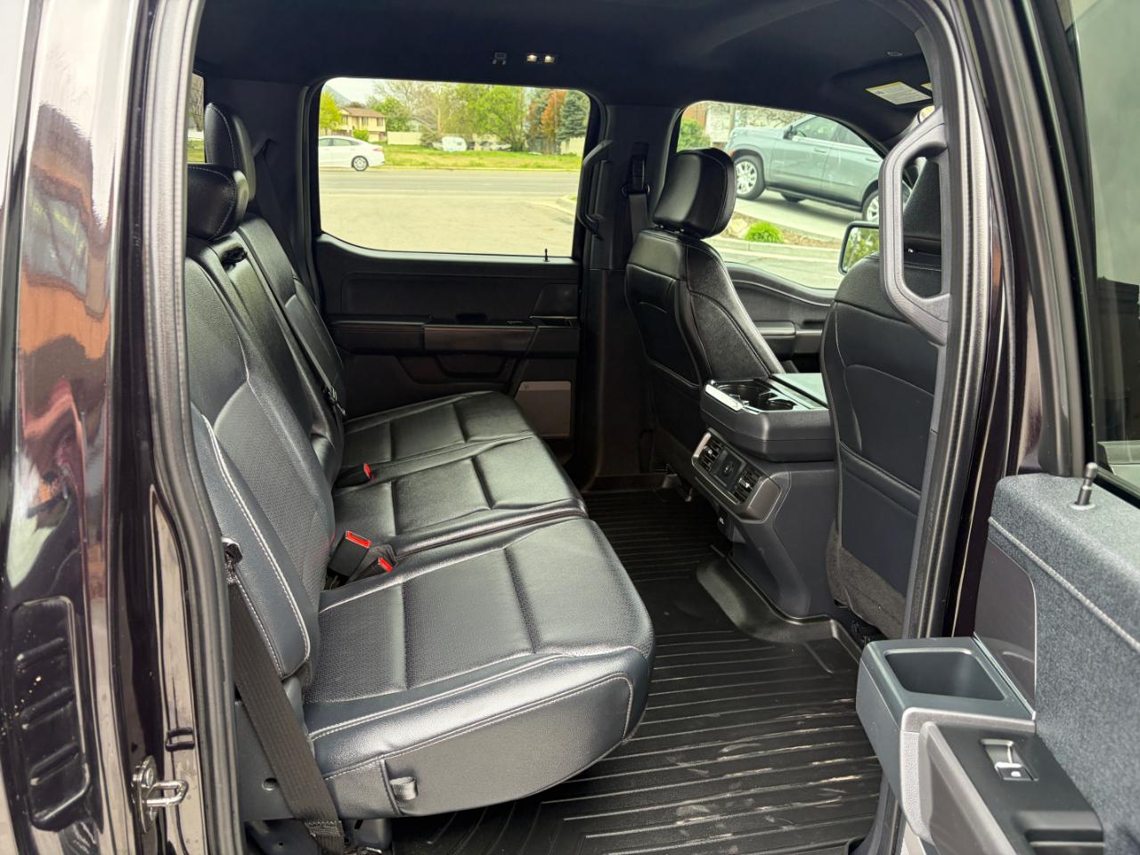 Ford F-150 Lariat 4WD SuperCrew 6.5' Box 2025