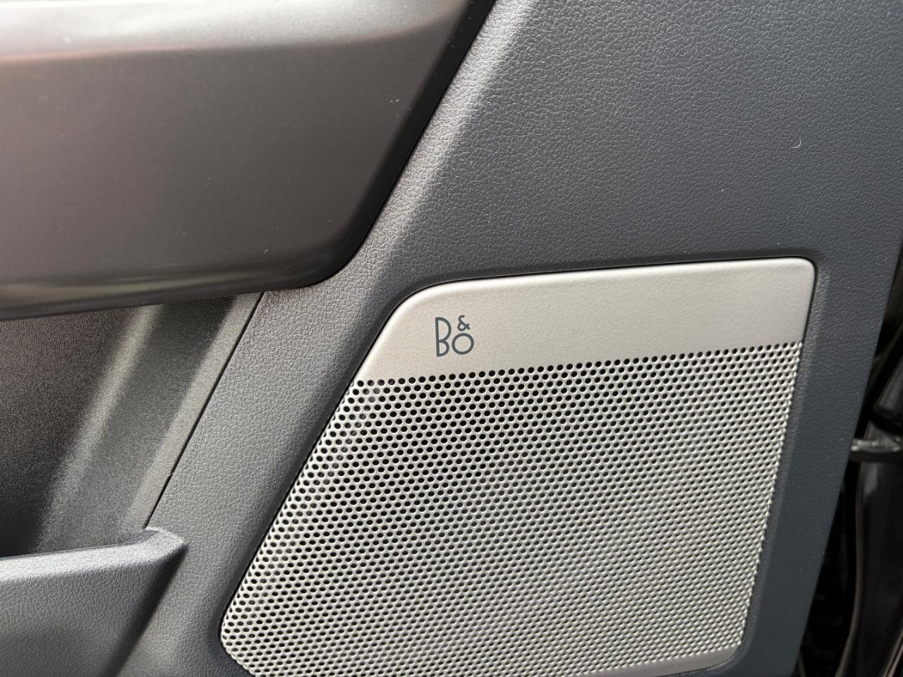 Ford F-150 Lariat 4WD SuperCrew 6.5' Box 2025