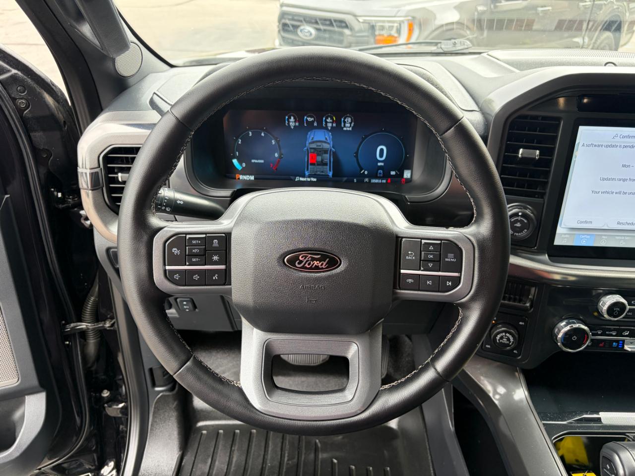 Ford F-150 Lariat 4WD SuperCrew 6.5' Box 2025