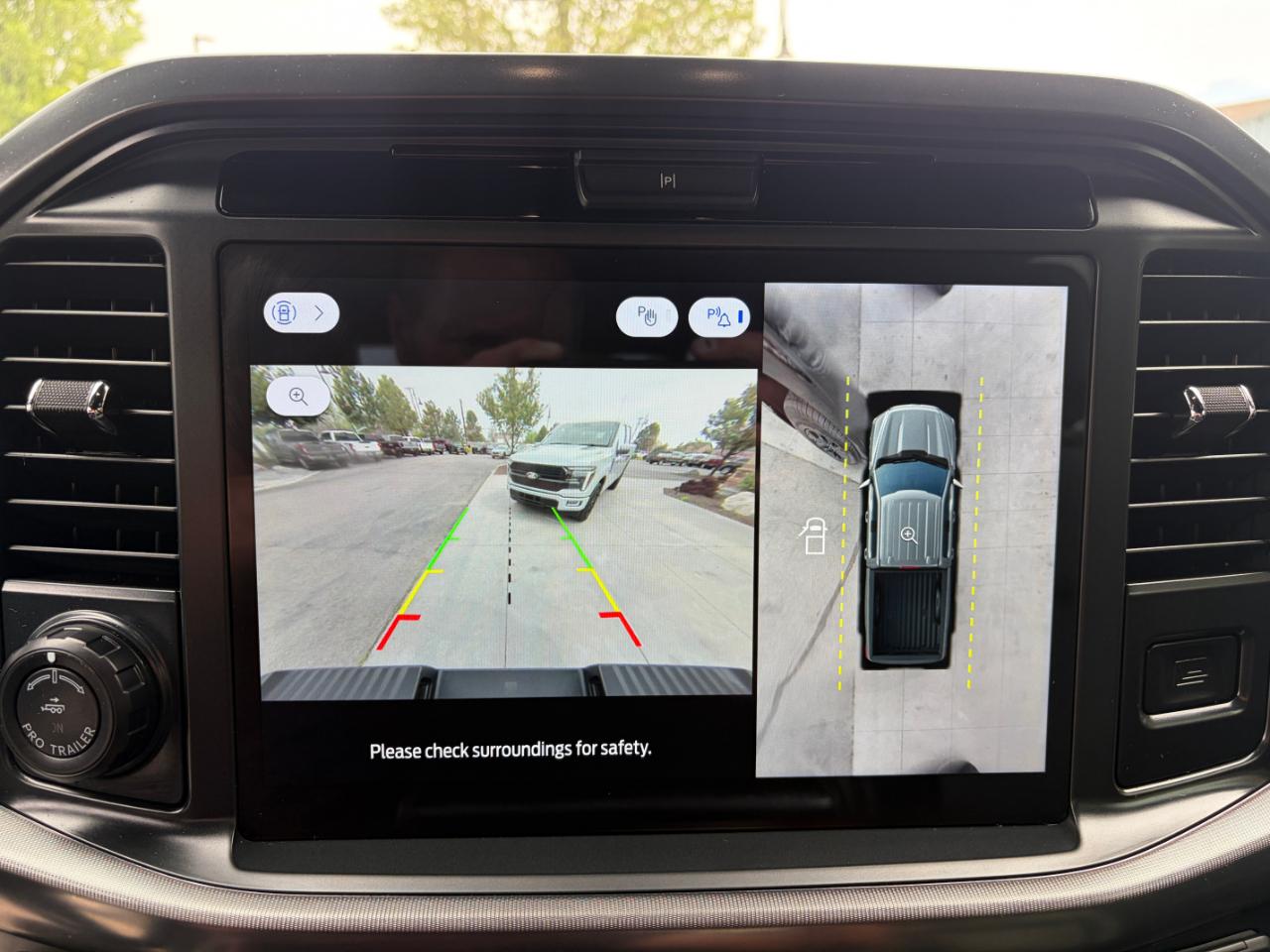 Ford F-150 Lariat 4WD SuperCrew 6.5' Box 2025