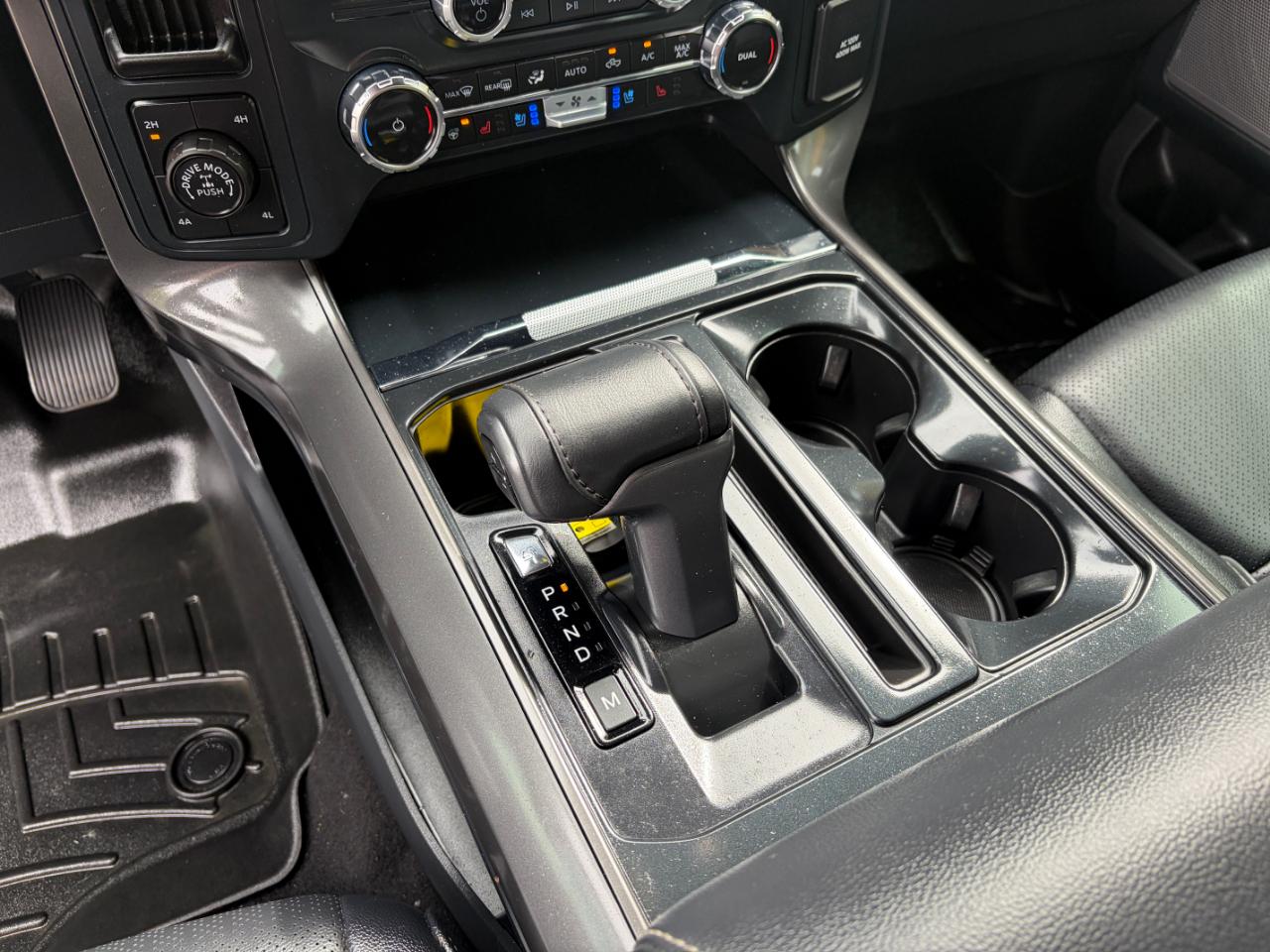 Ford F-150 Lariat 4WD SuperCrew 6.5' Box 2025