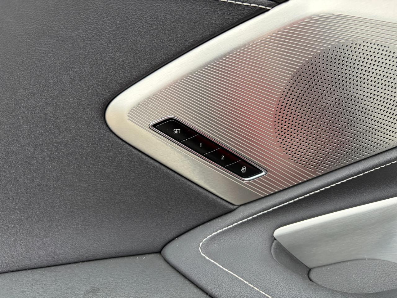 Chevrolet Corvette 2dr Stingray Cpe w/2LT 2024