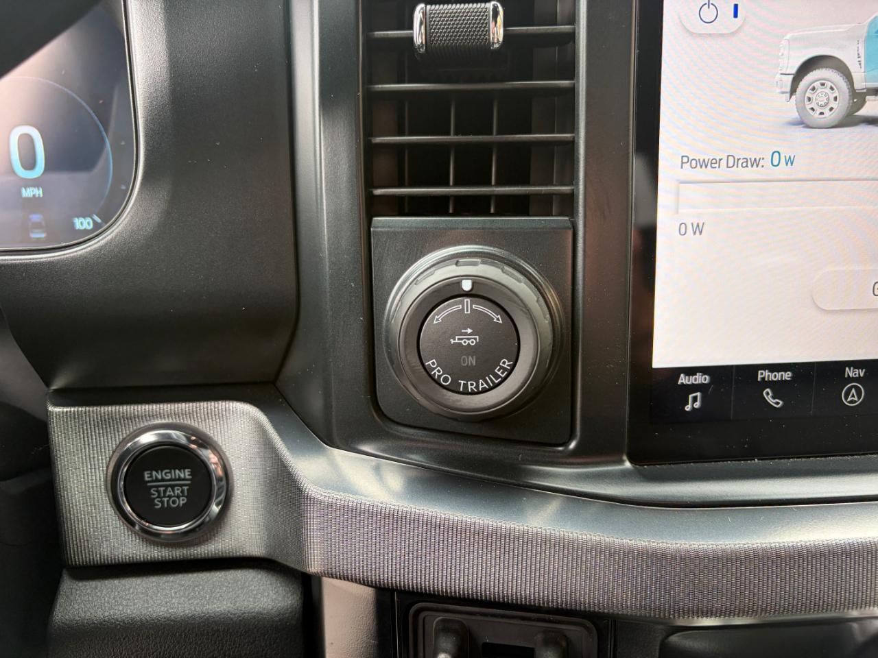 Ford Super Duty F-450 DRW Platinum 4WD Crew Cab 8' Box 2025