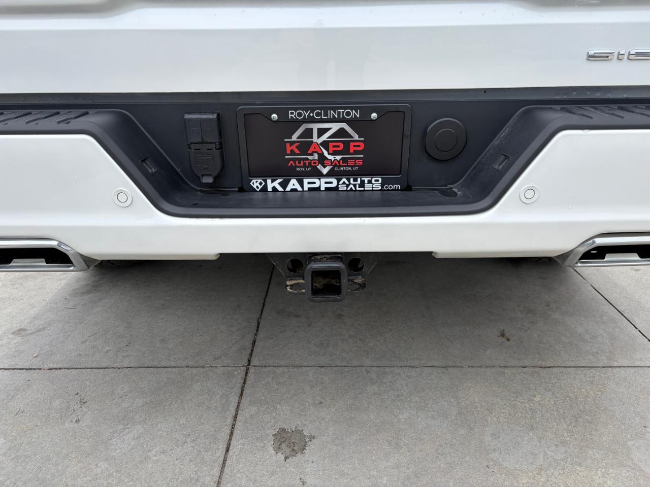 GMC Sierra 1500 4WD Crew Cab 147" Denali 2025