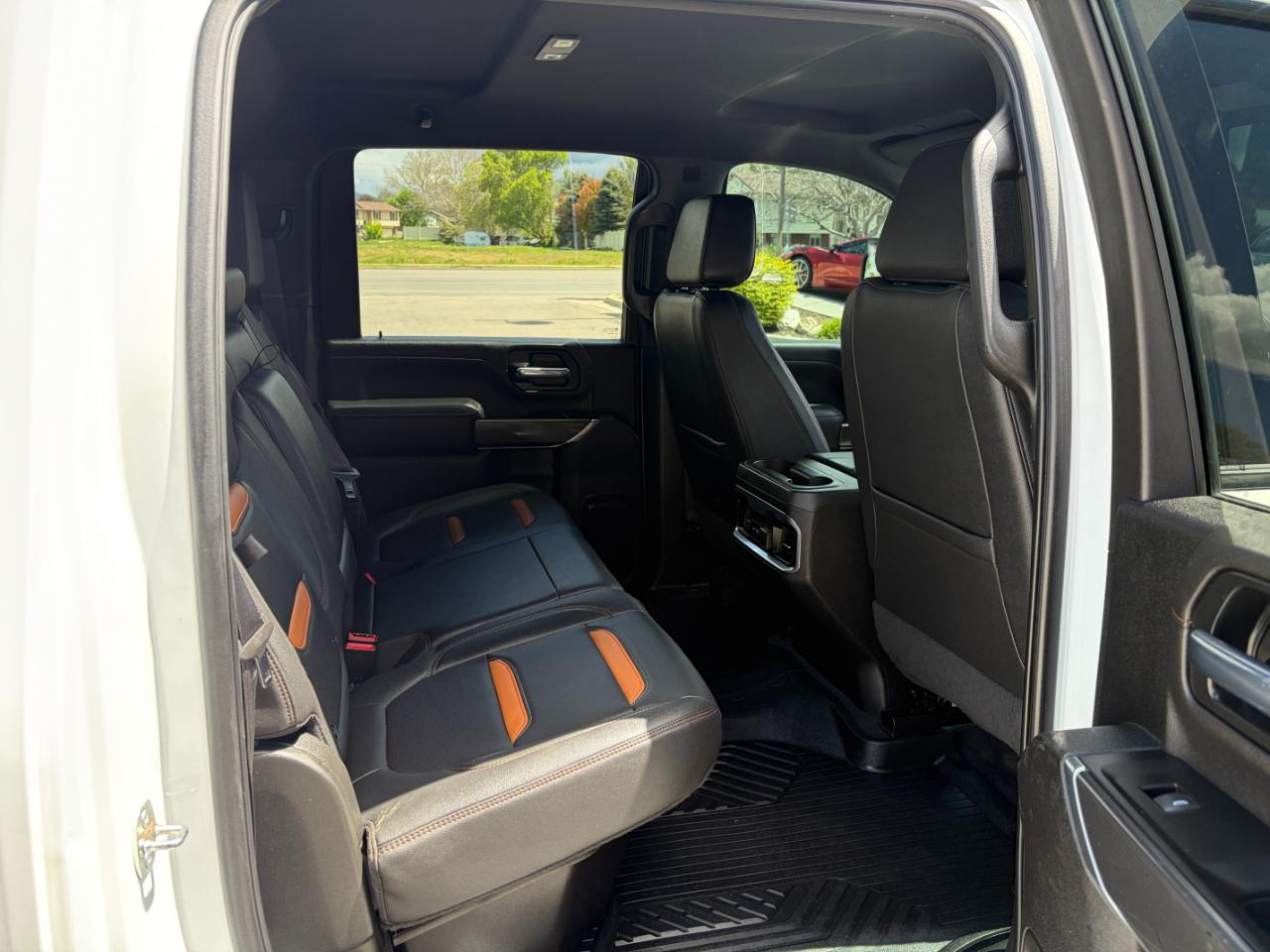 GMC Sierra 2500HD 4WD Crew Cab 172" AT4 2022