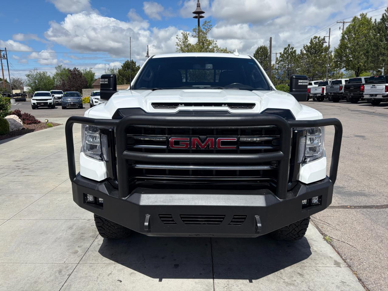 GMC Sierra 2500HD 4WD Crew Cab 172" AT4 2022