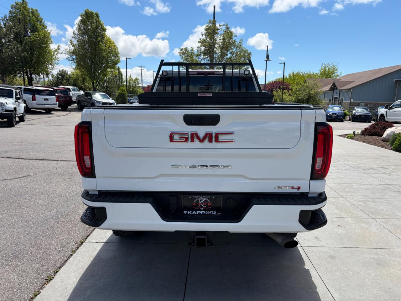 GMC Sierra 2500HD 4WD Crew Cab 172" AT4 2022