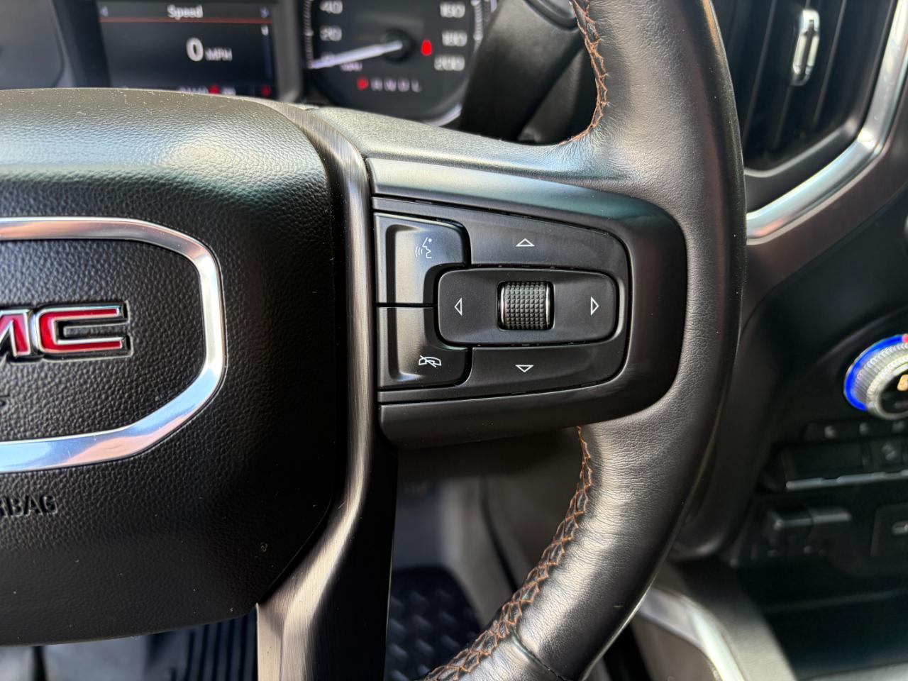 GMC Sierra 2500HD 4WD Crew Cab 172" AT4 2022