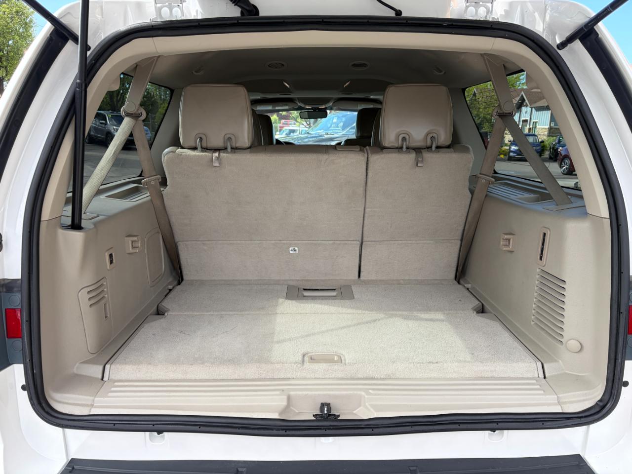 Lincoln Navigator L 4WD 4dr Select 2016