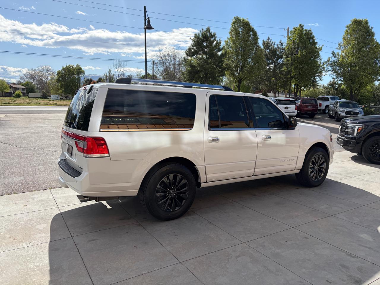 Lincoln Navigator L 4WD 4dr Select 2016