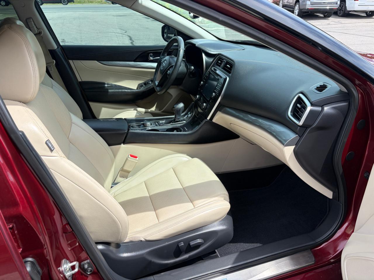 Nissan Maxima 4dr Sdn 3.5 SL 2016