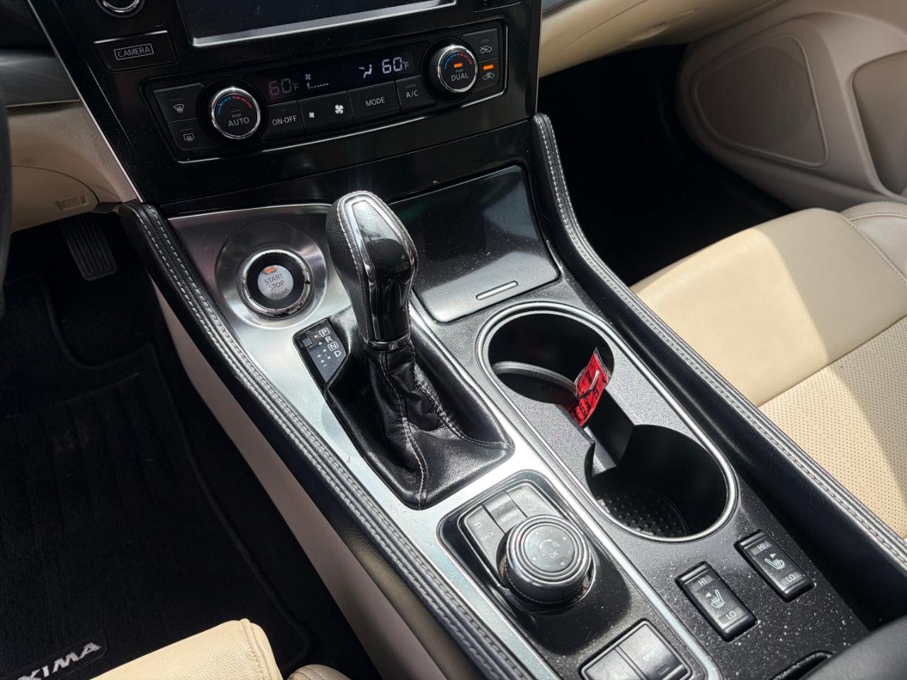 Nissan Maxima 4dr Sdn 3.5 SL 2016