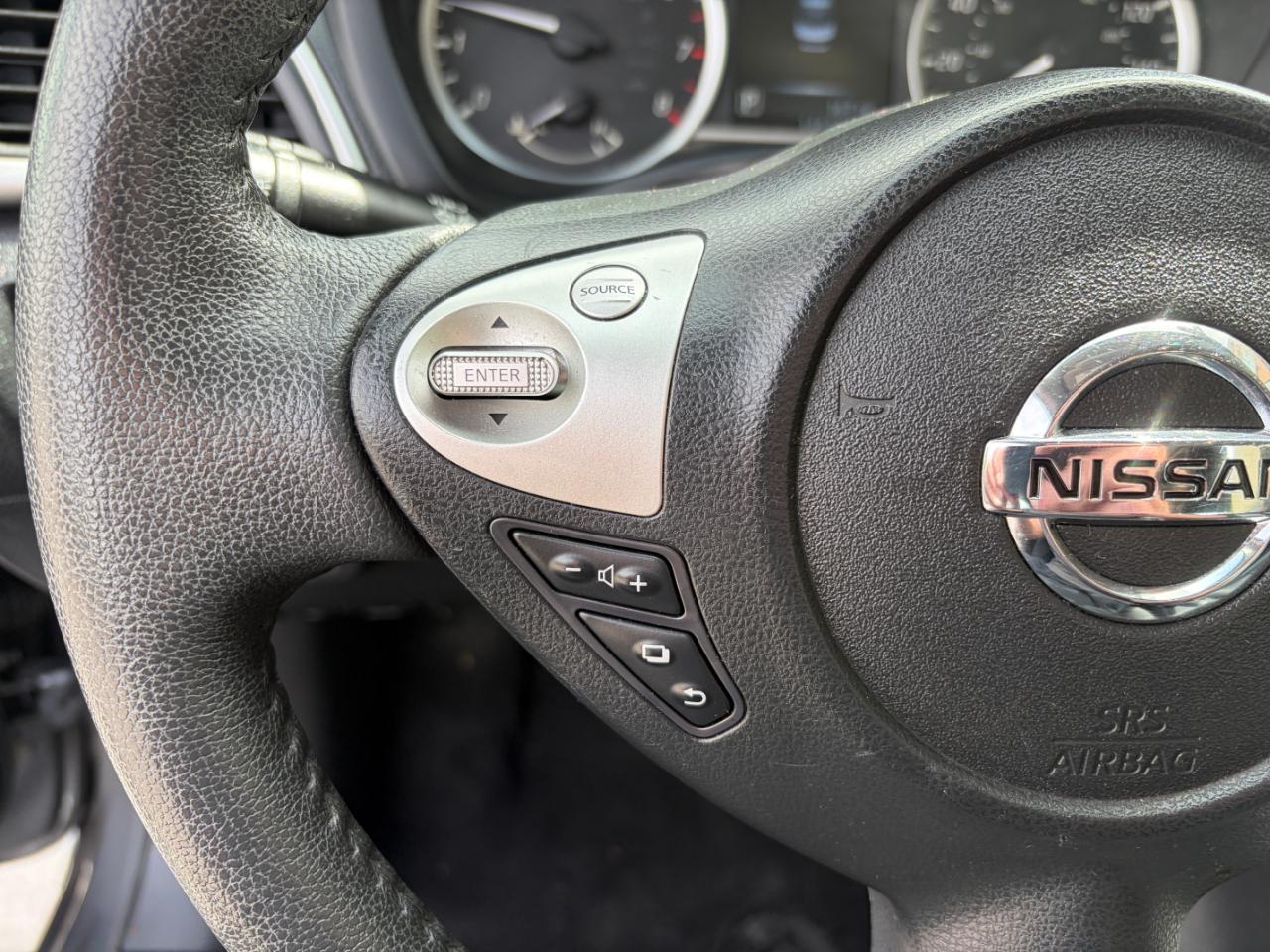 Nissan Sentra SV CVT 2017