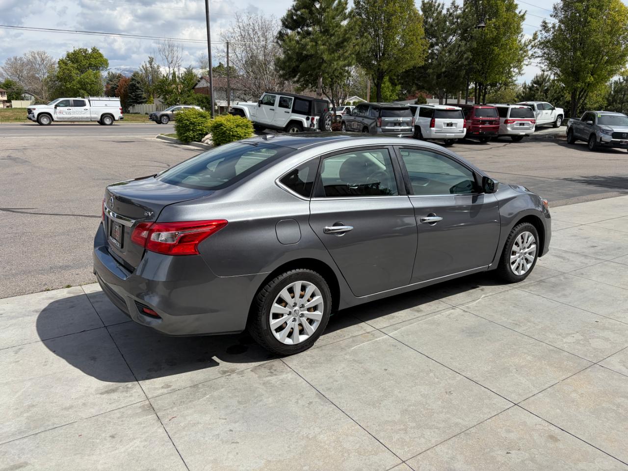 Nissan Sentra SV CVT 2017