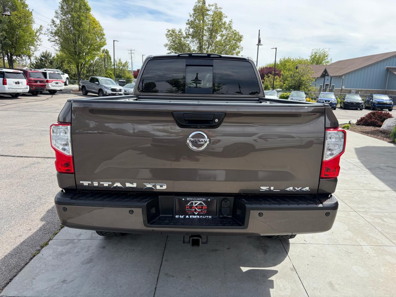 Nissan Titan XD 4x4 Gas Crew Cab SL 2018