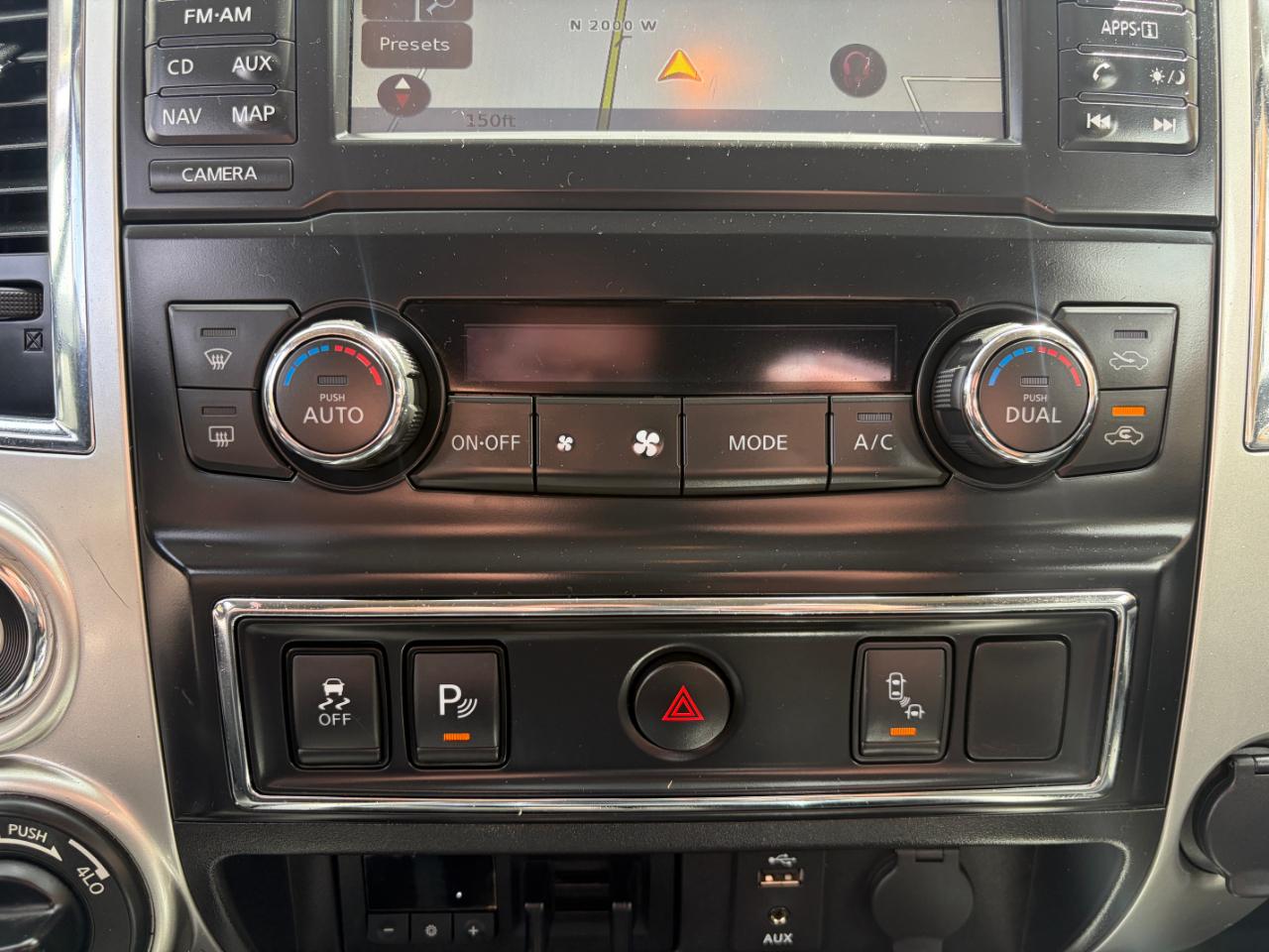 Nissan Titan XD 4x4 Gas Crew Cab SL 2018