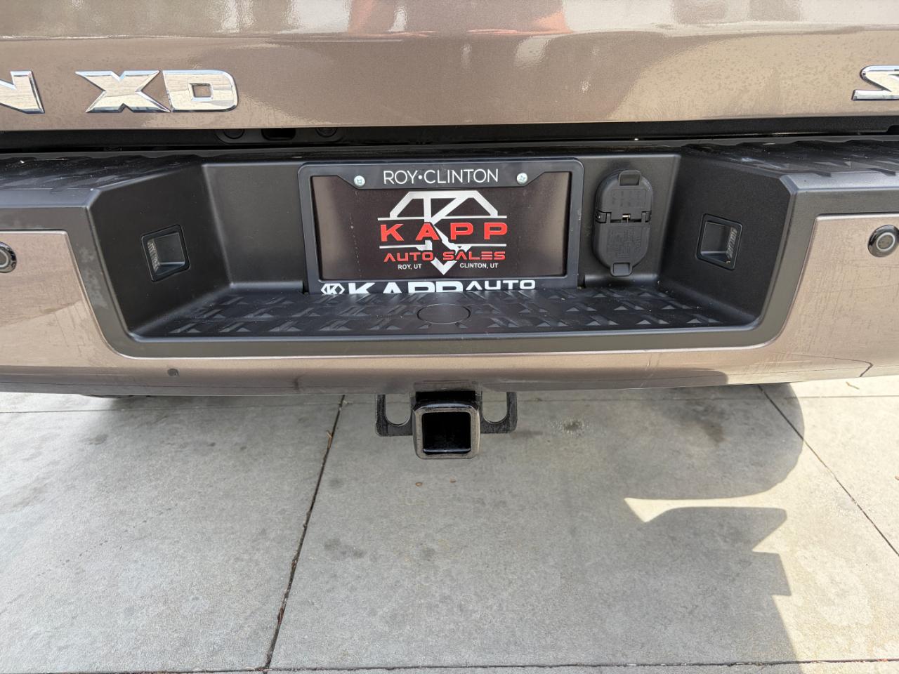 Nissan Titan XD 4x4 Gas Crew Cab SL 2018