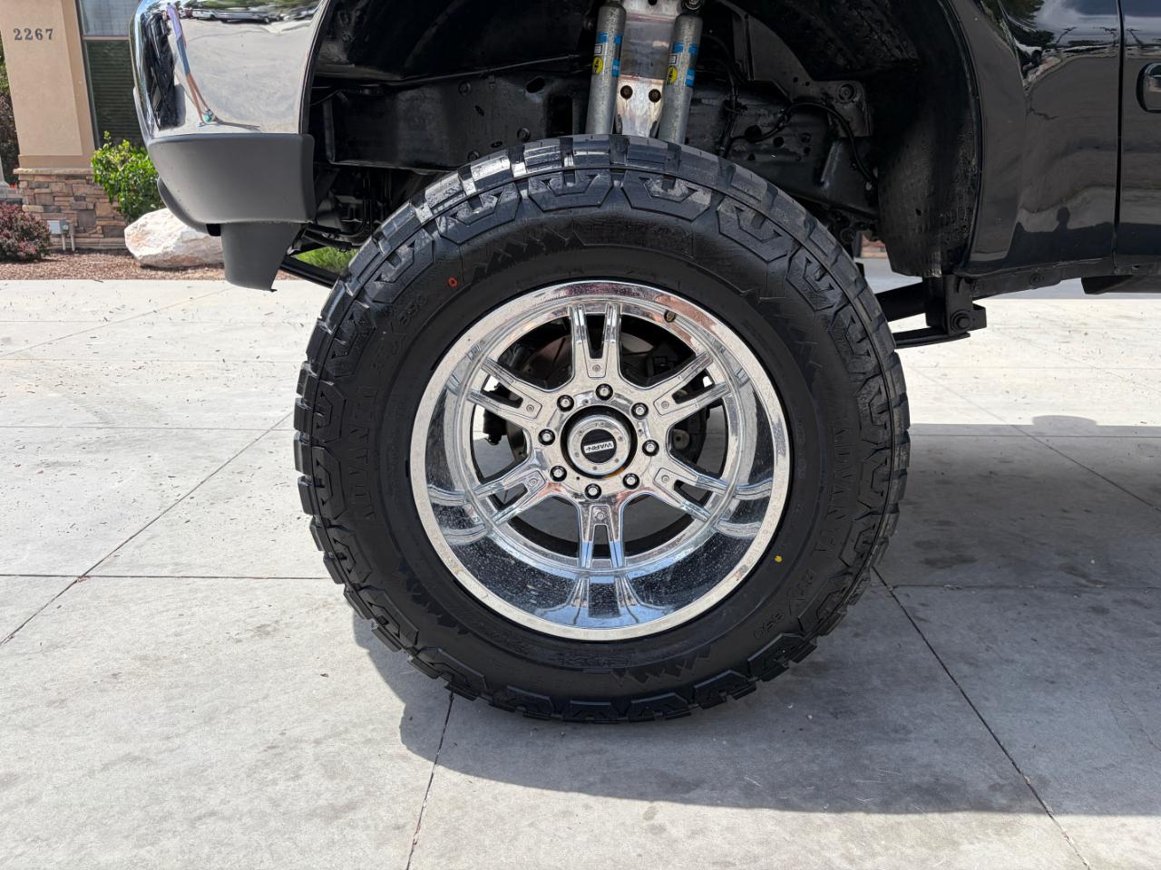 Ford Super Duty F-250 Crew Cab 156" Lariat 4WD 2002