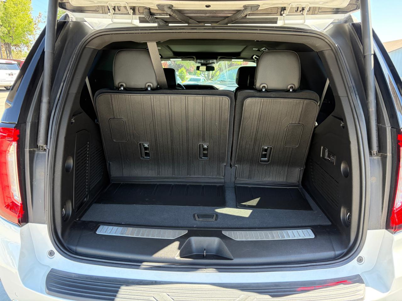 GMC Yukon 4WD 4dr Denali 2023