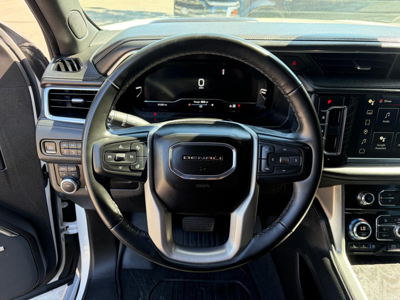 GMC Yukon 4WD 4dr Denali 2023
