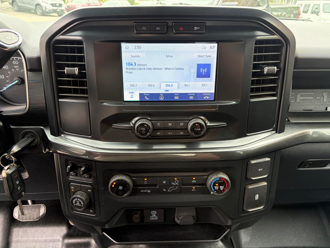 Ford F-150 XL 4WD SuperCrew 5.5' Box 2022