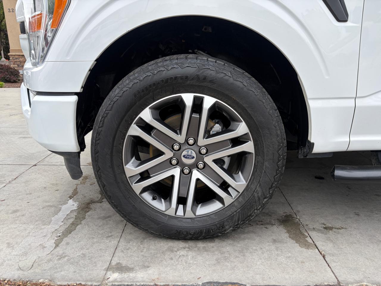 Ford F-150 XL 4WD SuperCrew 5.5' Box 2022
