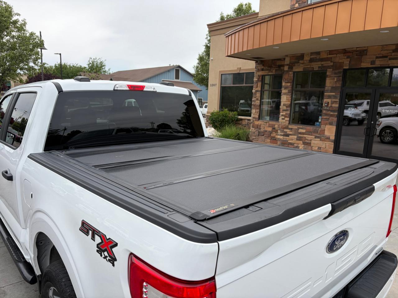 Ford F-150 XL 4WD SuperCrew 5.5' Box 2022
