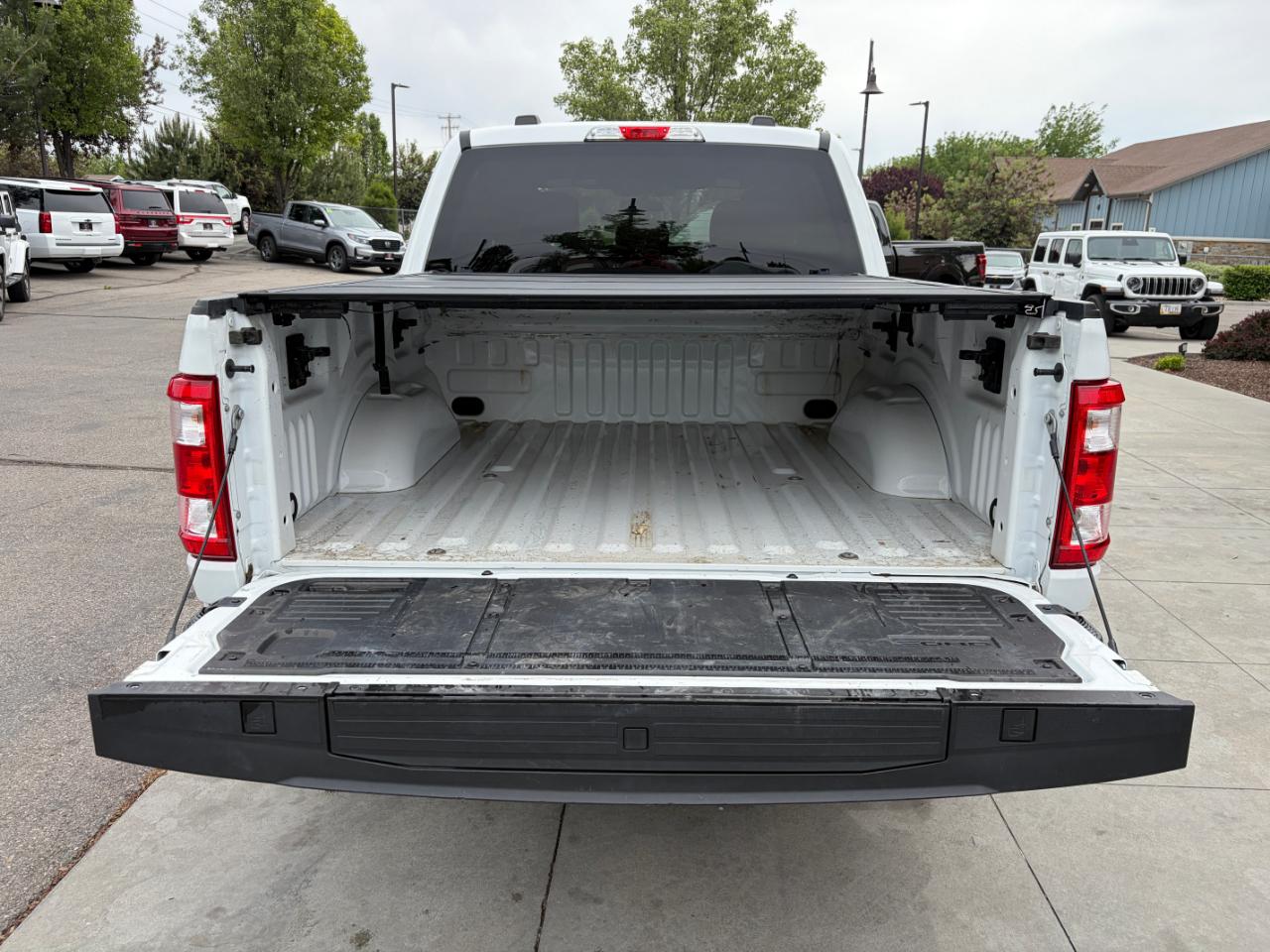 Ford F-150 XL 4WD SuperCrew 5.5' Box 2022