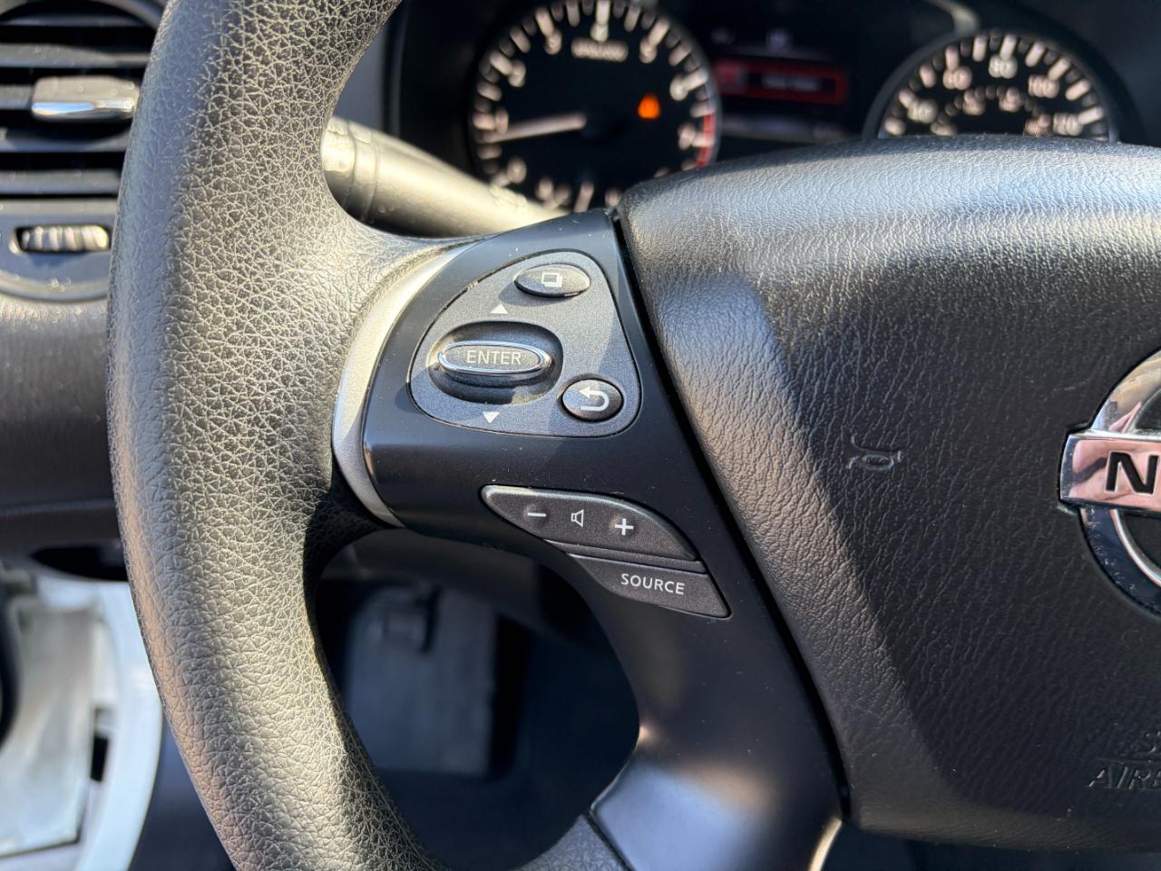 Nissan Pathfinder 2WD 4dr S 2016
